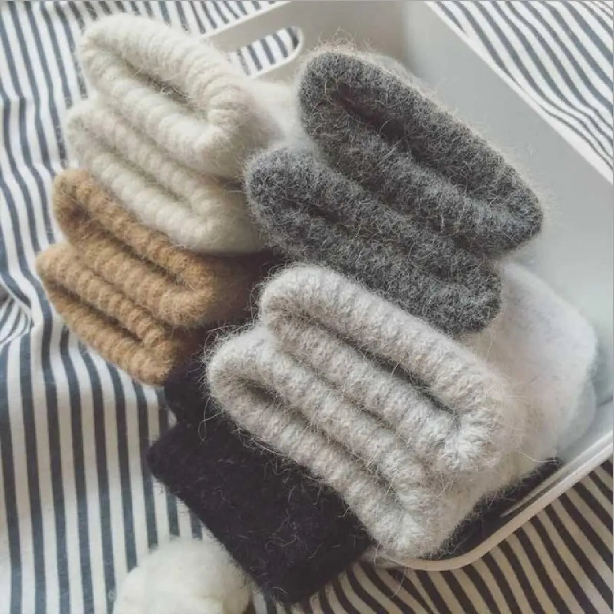 Cashmere Knit Mittens with Faux Rabbit Fur for Women