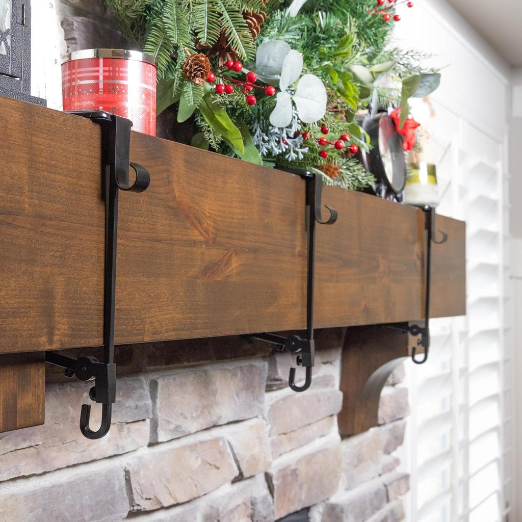 Adjustable Fireplace Stocking Hanger Set for Mantels 0.5-8.5"